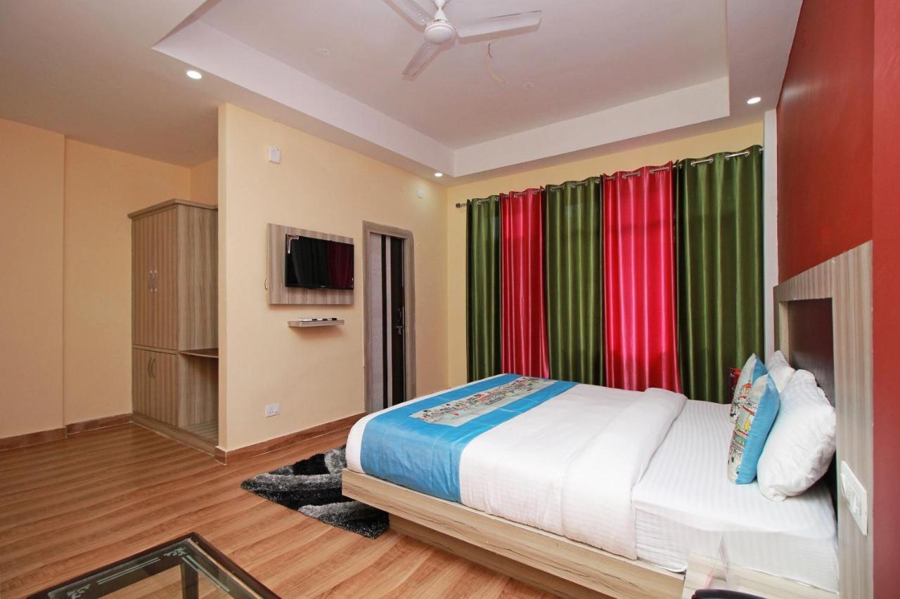Oyo Hotel Chandni Дармсала Экстерьер фото