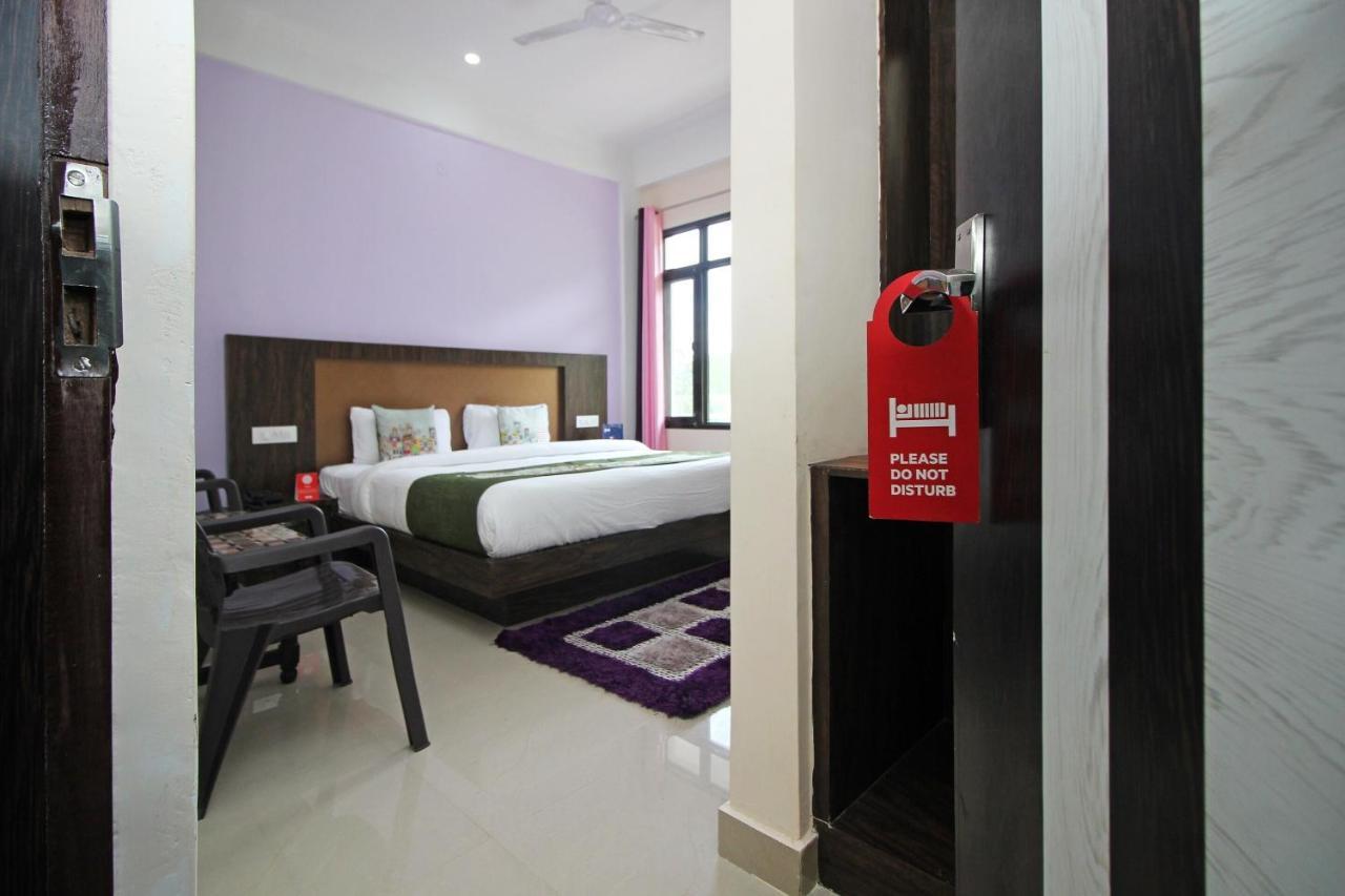 Oyo Hotel Chandni Дармсала Экстерьер фото
